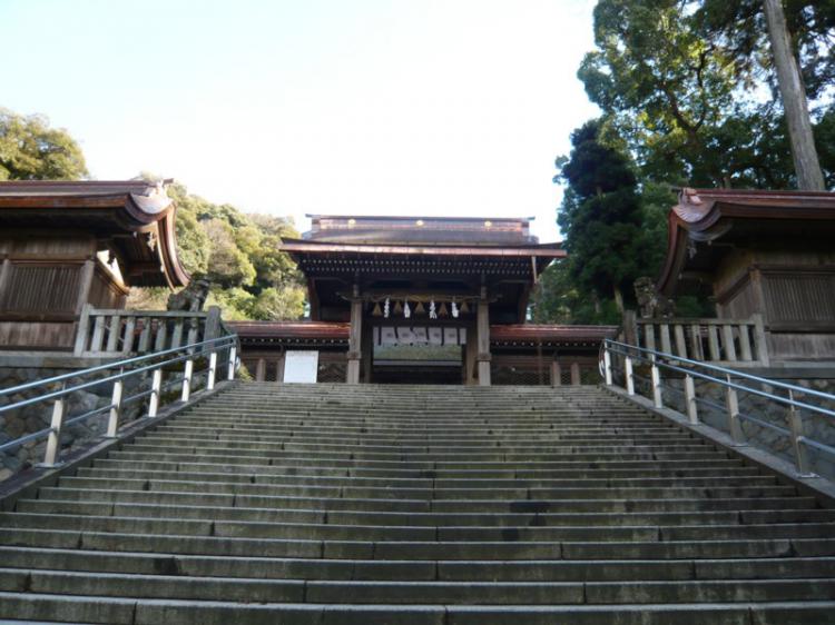 伊奈波神社