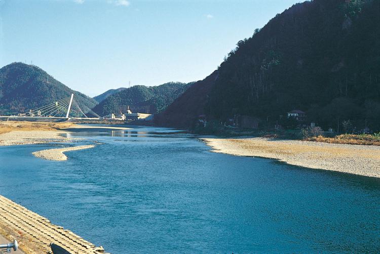 長良川